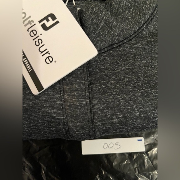 New FootJoy Black Heather Block Half Zip Midlayer - Picture 4 of 6
